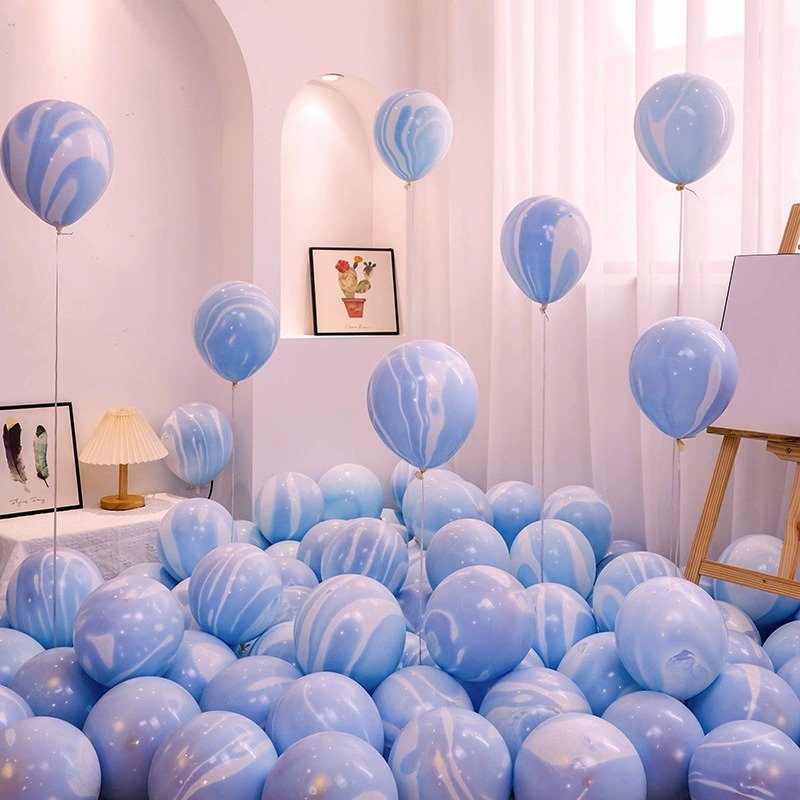 Agate-cloud-balloons-5
