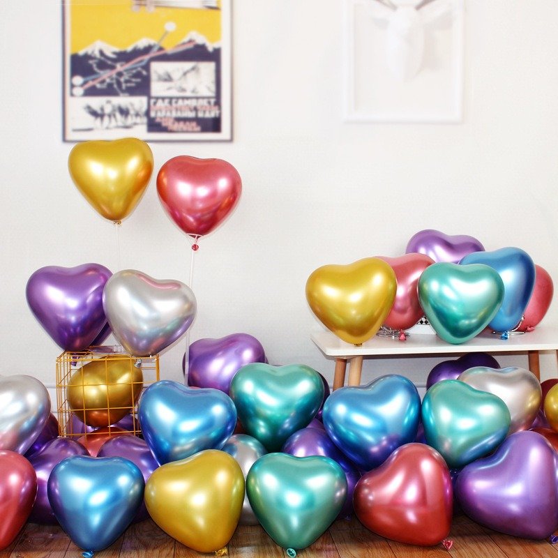 Love-Metallic-balloons-3